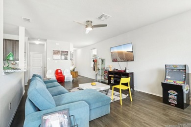 Welcome to the Weaver floor plan, a spacious and beautifully - photo 9