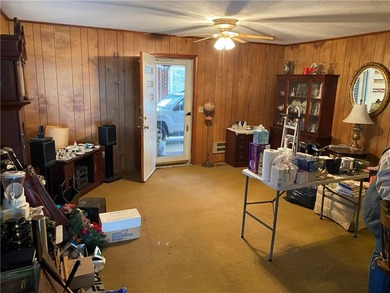 Enjoy the best of lake life in this charming 3-bedroom, 2-bath - photo 10