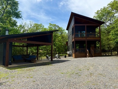 Broken Bow Lake Home For Sale in Broken Bow Oklahoma