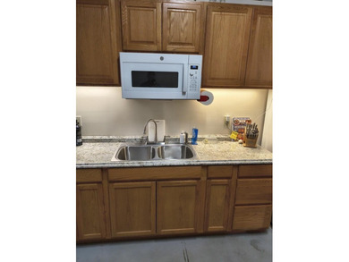 Unique workshop/residence wide open for your dersired floorplan