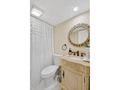 Impeccable 2-bedroom, 2.5-bath home located in a tranquil - photo 16