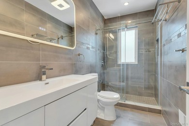 A remarkable showcase of craftsmanship, sophistication, and - photo 26