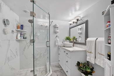 Impeccable 2-bedroom, 2.5-bath home located in a tranquil - photo 30