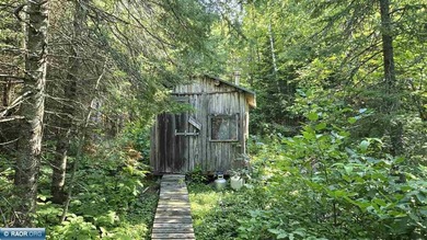 If you are seeking privacy, this unique opportunity is for you - photo 36