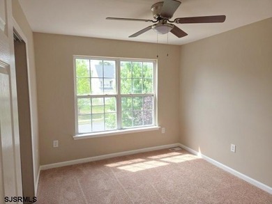 Welcome to Elton Lane. Settle into space that truly fits the way - photo 20