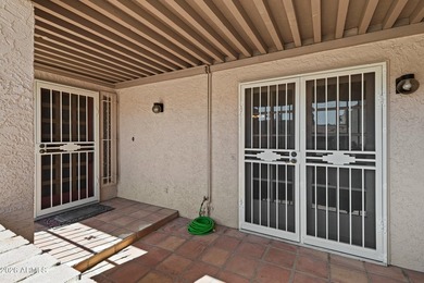NEW PRICE!!! Highly Desirable Single-Level Patio Home w/2-Car - photo 2