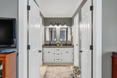 A RARE FIND! Experience the perfect blend of comfort and - photo 23