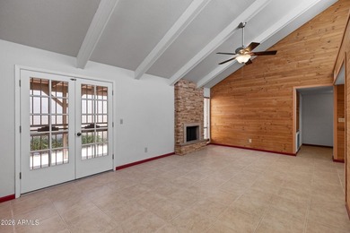 NEW PRICE!!! Highly Desirable Single-Level Patio Home w/2-Car - photo 4