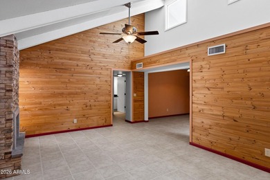NEW PRICE!!! Highly Desirable Single-Level Patio Home w/2-Car - photo 6