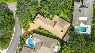 This Lovely Jupiter Hills home with rare private guest cottage - photo 34