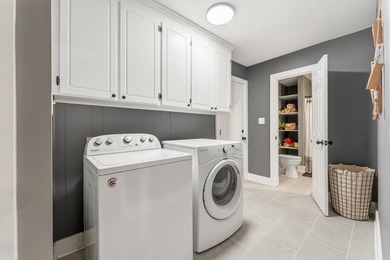 A RARE FIND! Experience the perfect blend of comfort and - photo 35