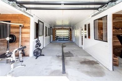 Introducing a Masterpiece of Luxury Living with high end - photo 41