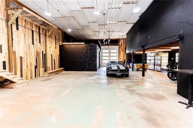 Introducing a Masterpiece of Luxury Living with high end - photo 46