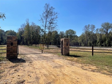 (private lake, pond, creek) Acreage For Sale in Broken Bow Oklahoma