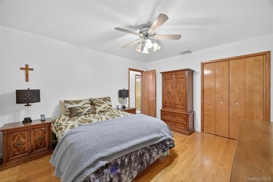 Welcome to this beautifully expanded ranch featuring 3 bedrooms - photo 13