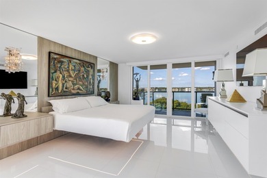 Fully furnished and equipped, this penthouse oceanfront - photo 13
