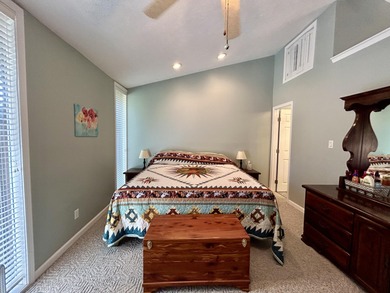 Discover your perfect retreat in this beautifully appointed 2 - photo 18