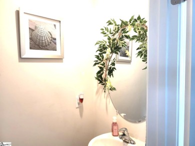 Welcome to Cambridge Creek -- Where Convenience Meets Charm!