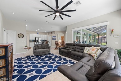 This 3 bedroom, 3 bath showplace in a peaceful, serene lake - photo 25