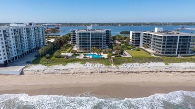 Fully furnished and equipped, this penthouse oceanfront - photo 27