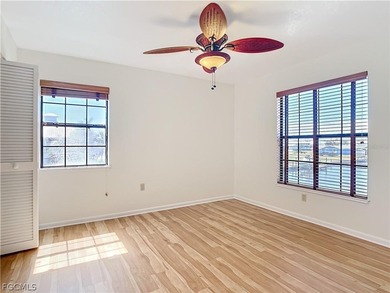 MOTIVATED SELLER! SALT WATER CANAL WITH IMMEDIATE ACCESS TO - photo 33