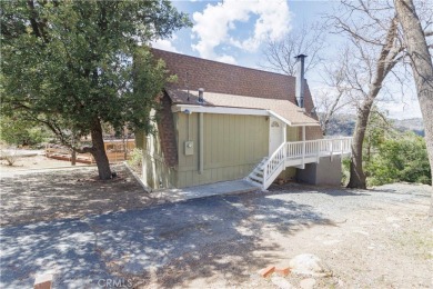Lake Home For Sale in Lake Arrowhead, California