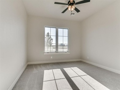 2 STORY CEILINGS | PERFECT FOR ENTERTAINING | PREMIUM 1 ACRE LOT - photo 44