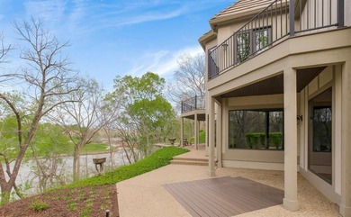 Rare opportunity to acquire one of Cedar Creek's Signature - photo 9