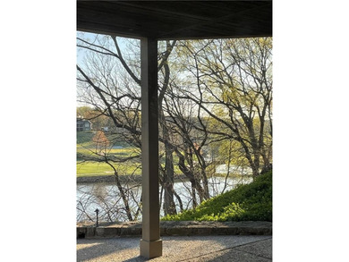 Rare opportunity to acquire one of Cedar Creek's Signature - photo 10