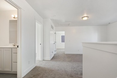PLAN: Pineview(2)2800. Sample @ Coming Soon. PHOTO: - photo 12