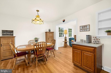 Welcome to this beautifully updated split-level home in - photo 13