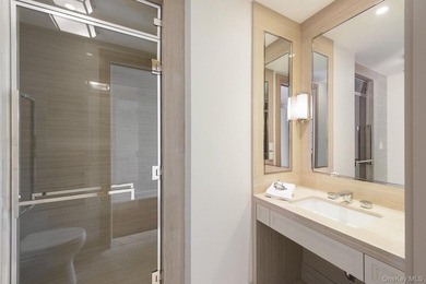 Turnkey 4-Bedroom Residence in a Boutique Upper East Side - photo 13