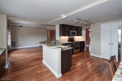Rare Opportunity in The Westlake Condos! Spacious 2 BR, 2 1/2 BA - photo 16