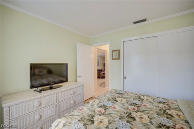 Wake up just minutes from the water and spend your days enjoying - photo 19