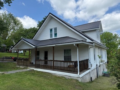 Cumberland River - Cumberland County Home For Sale in Burkesville Kentucky