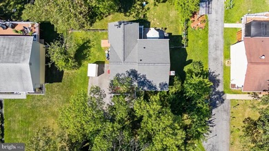 Welcome to this beautifully updated split-level home in - photo 35
