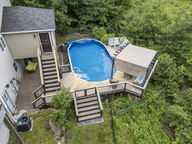 Welcome to this beautifully maintained Colonial located in the - photo 3