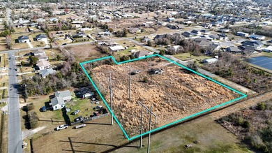 Vacant residential parcel located at the end of a dead-end road - photo 5
