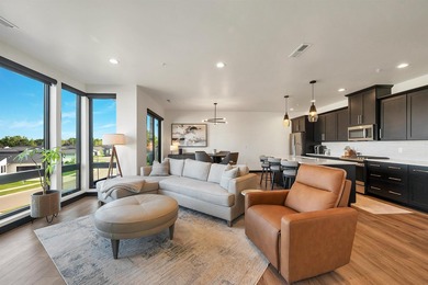 Maintenance-free waterfront living! Enjoy high end condo living - photo 13