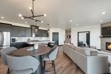 Maintenance-free waterfront living! Enjoy high end condo living - photo 24