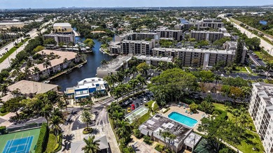 STUNNING WATER VIEWS! Rare private end-unit overlooking the - photo 24
