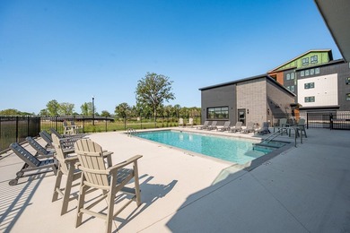 Maintenance-free waterfront living! Enjoy high end condo living - photo 41