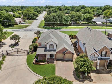 Welcome to this beautifully maintained garden home nestled in a - photo 2