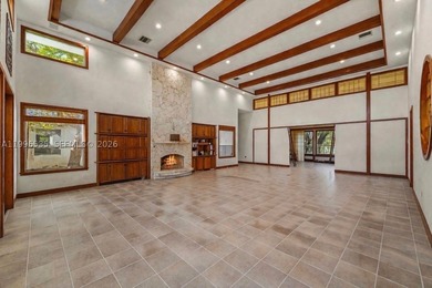 Tucked away in the heart of the Redlands, this private estate - photo 6