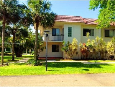 Weston Lakes Area Condo For Sale in Weston Florida