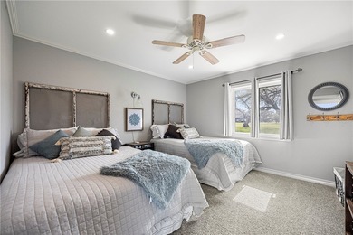 IMPROVED PRICE!! Escape the city and enjoy lake life in this - photo 19