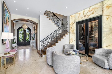 Indulge in the pinnacle of coastal luxury at this direct - photo 19