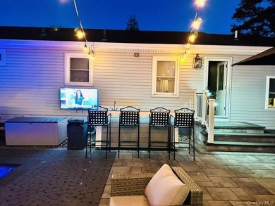 Pride of ownership shines throughout this Spectacular 3-bedroom - photo 25