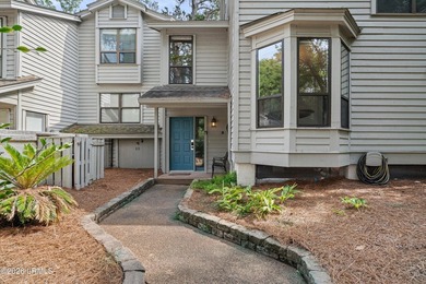Tucked within the world-renowned Sea Pines community, this - photo 4