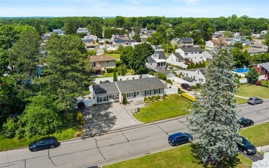 Pride of ownership shines throughout this Spectacular 3-bedroom - photo 39